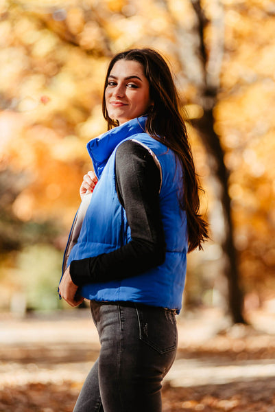 Love Tree Cropped Reversible Puffer Vest for Women in Blue/Beige