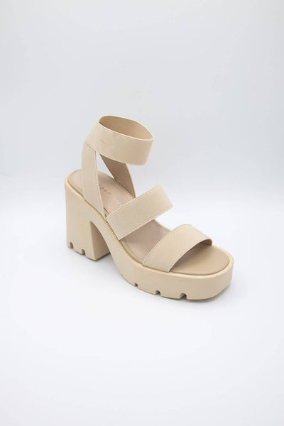 Madden girl soho discount lug sole sandals