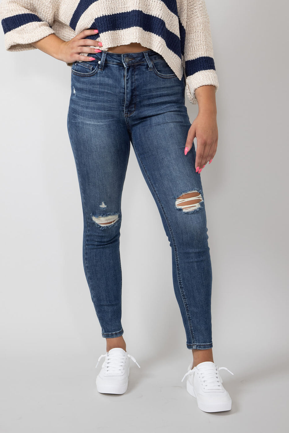 Free People skinny distressed store raw jeans medium wash size 25