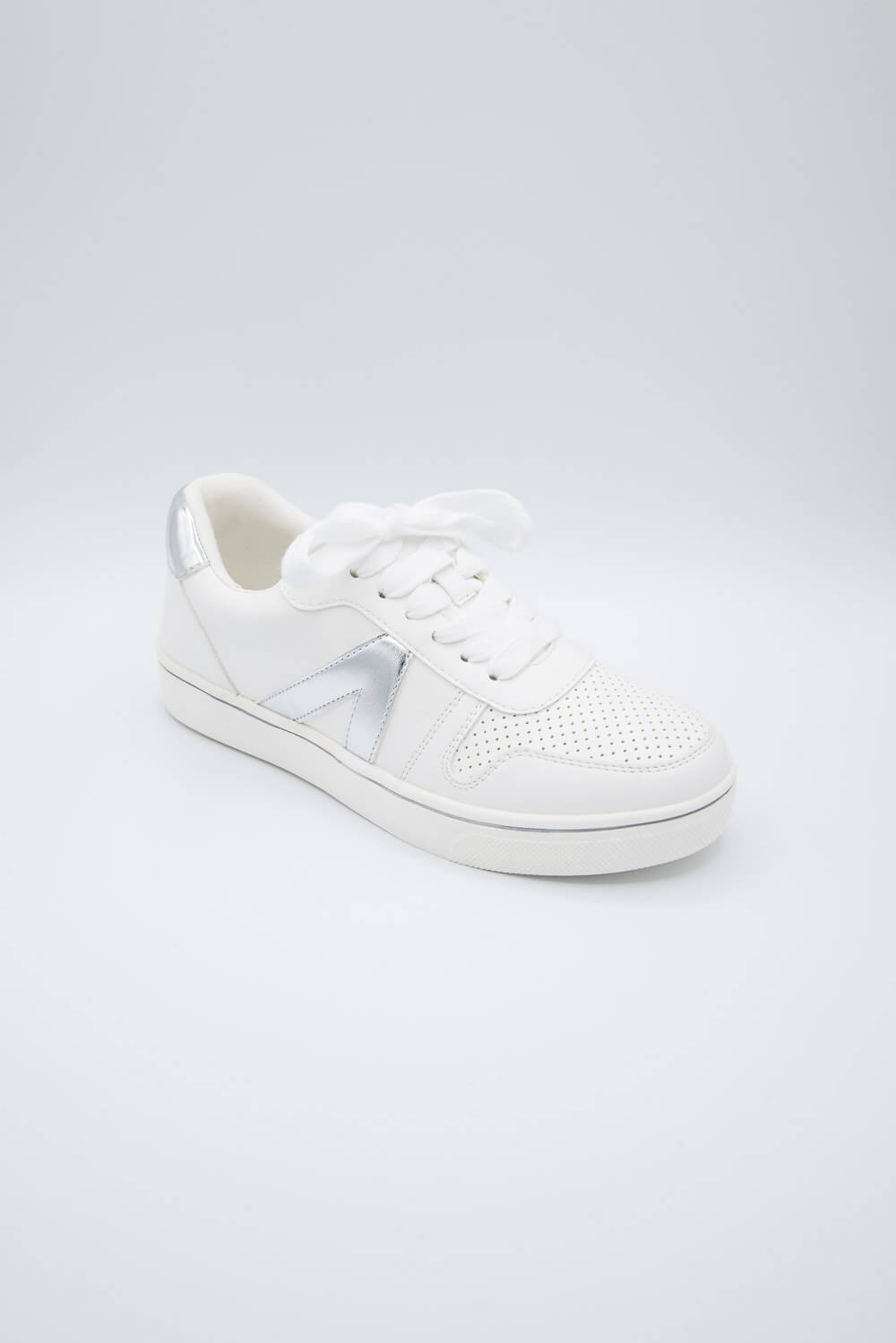 MIA Krew Sneakers for Women in White | GS1303443-WHT/SLVR – Glik's