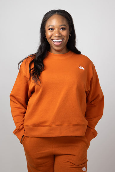 The North Face Evolution Fleece Sweatshirt for Women in Earthen Copper