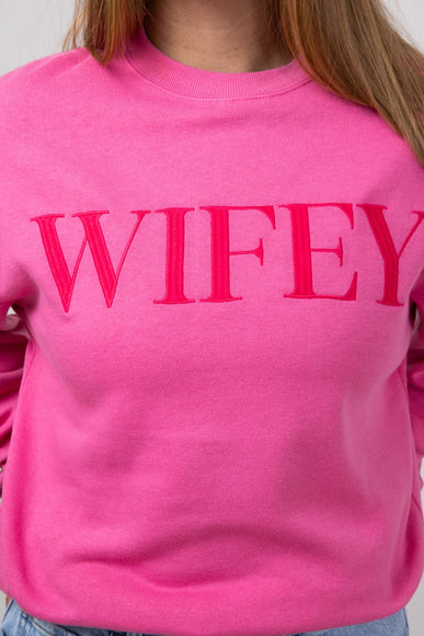 1897 Active Embroidered Wifey Sweatshirt for Women in Pink