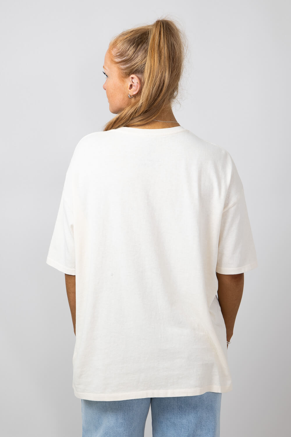 Oversized white t shirt womens best sale