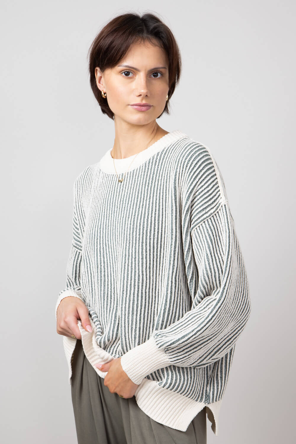 Vertical Stripe Sweater for Women in White Olive SWT70146 WHITEOLIVE Glik s