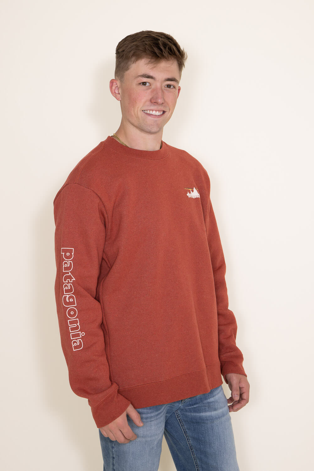 Red patagonia online pullover