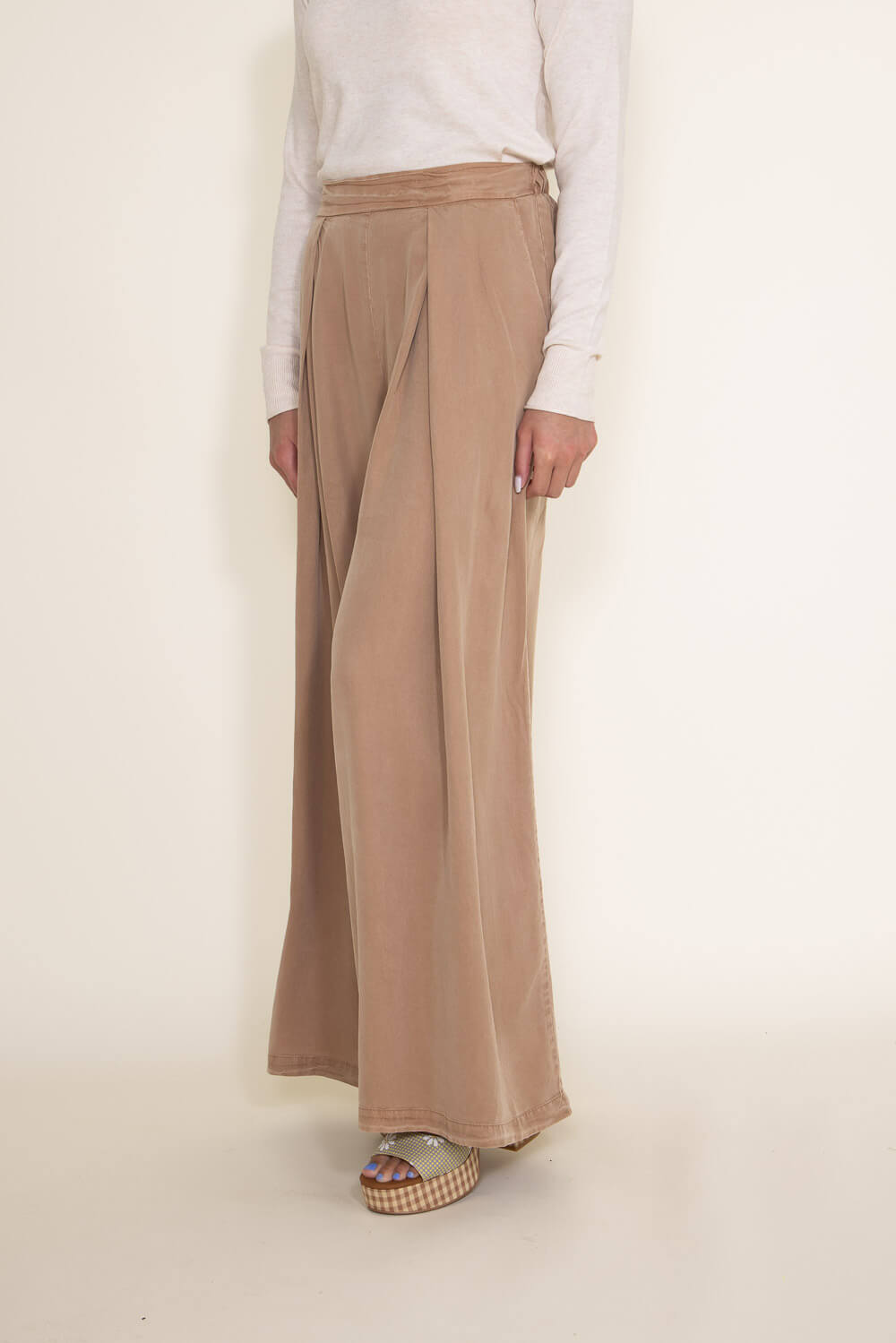 Pintucked Flowy Wide Leg Pants for Women in Taupe | MAP2181-TAUPE