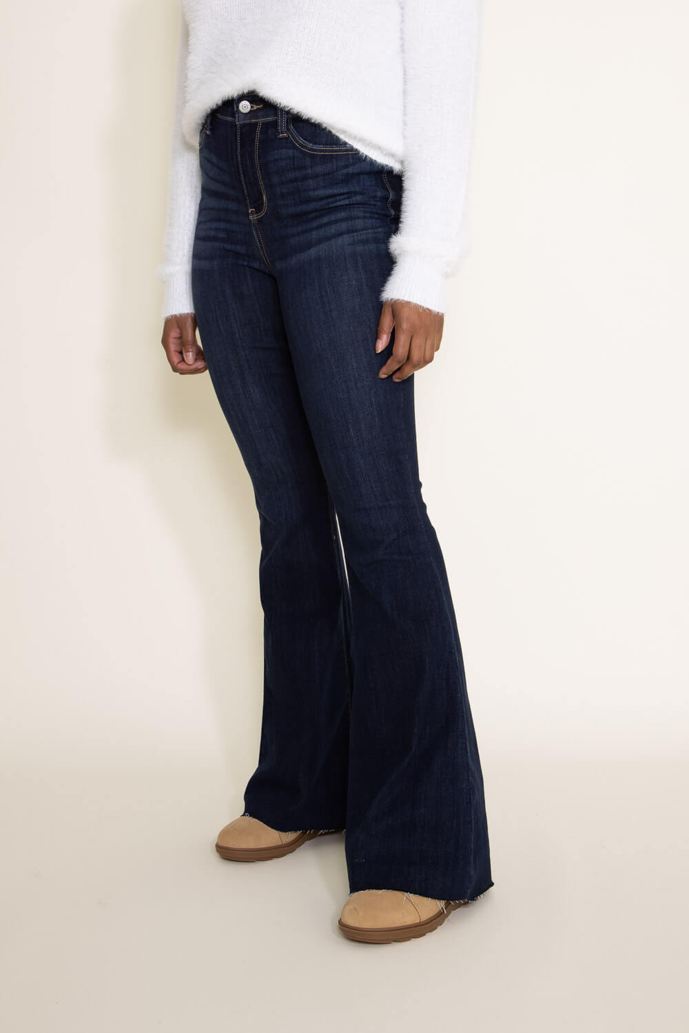 Women's Curvy High-Rise Dark Wash Flare Jeans, Women's Bottoms