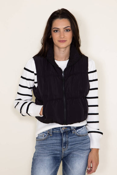 Love Tree Cropped Puffer Vest for Women in Black