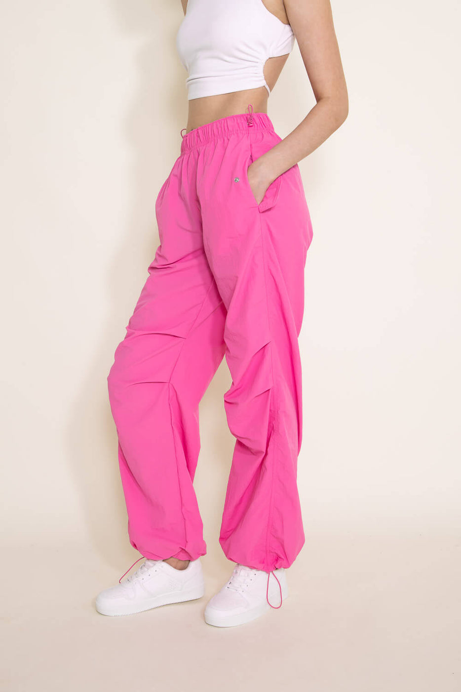 Hot Pink parachute pants 💖