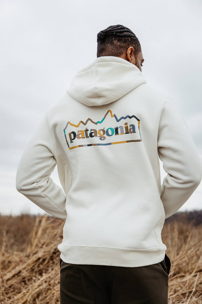 Patagonia shop sweatshirt white