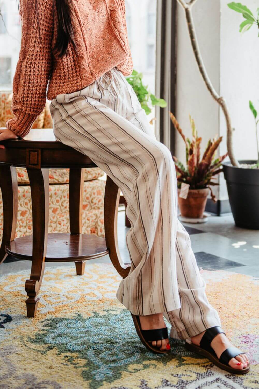 Linen blend trousers with striped drawstring