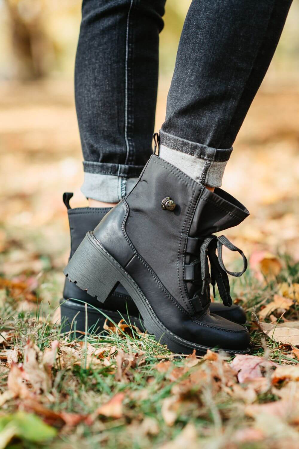 Timberland black 2024 lace up boots