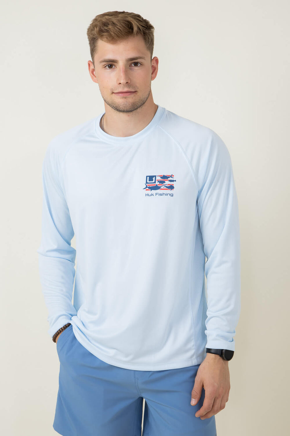 Huk Pursuit Trophy Flag Crew-Neck Long-Sleeve Fishing Shirt for