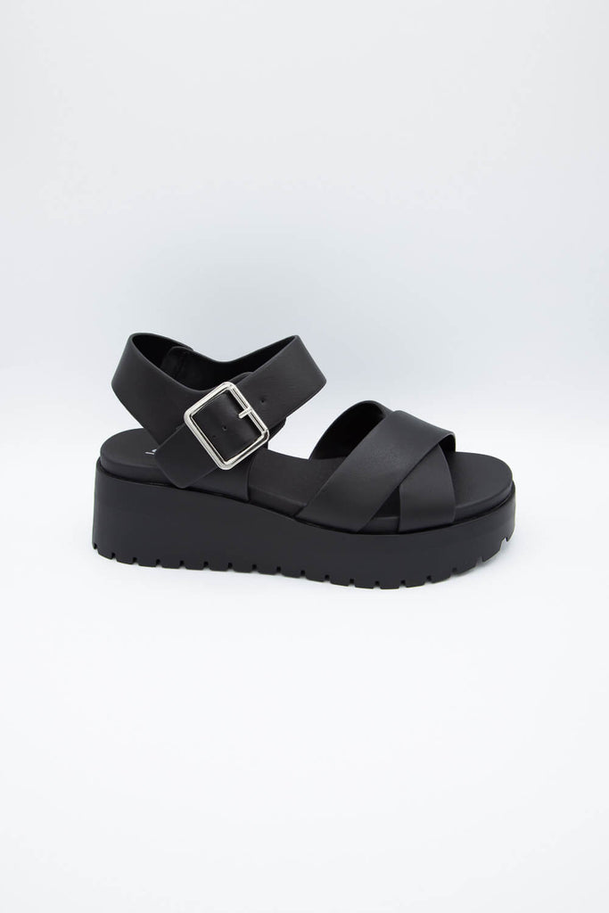 Soda sandals discount