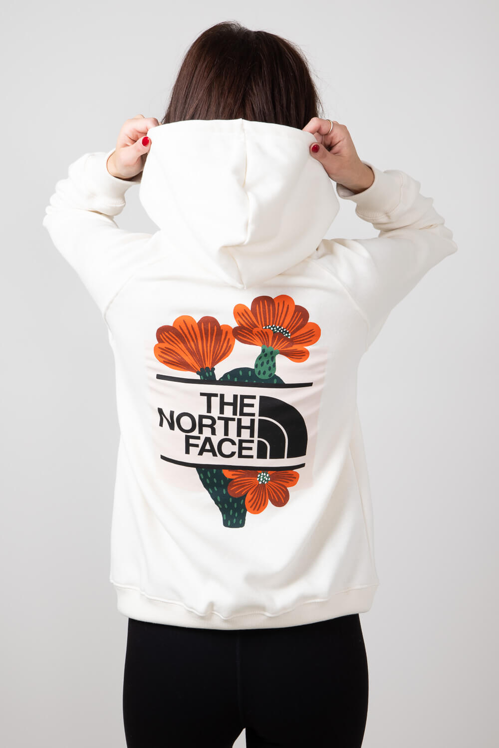 The North Face Brand Proud Hoodie for Women in White NF0A8B0P QLI Glik s