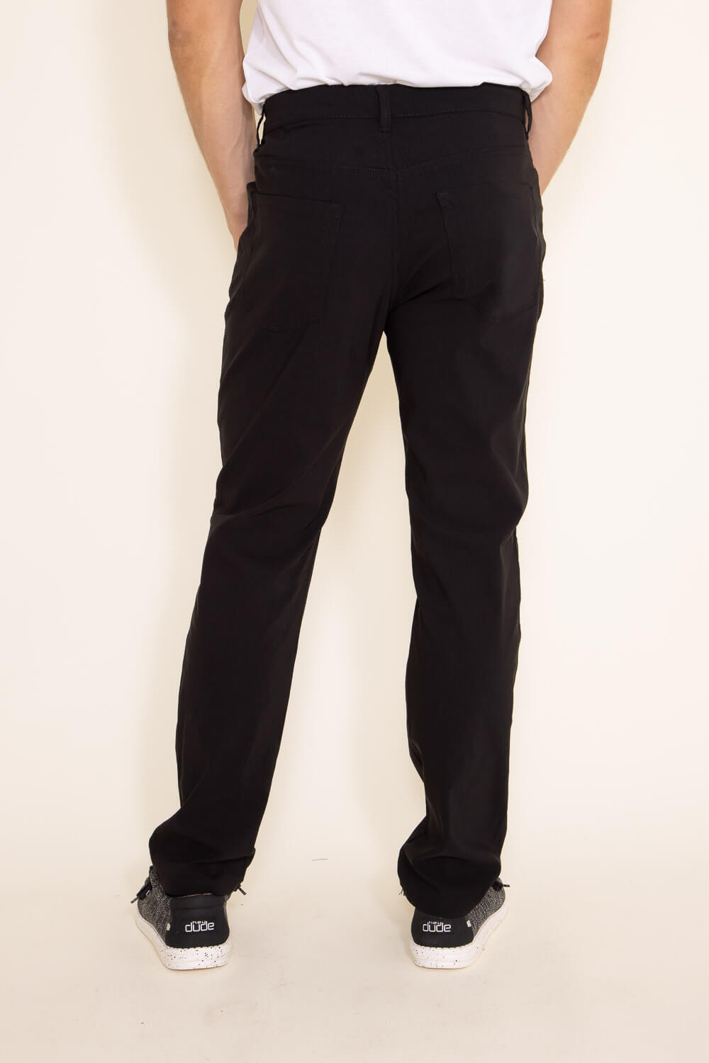 Weatherproof Vintage Lewis Performance Pants for Men in Black (Spring –  Glik's